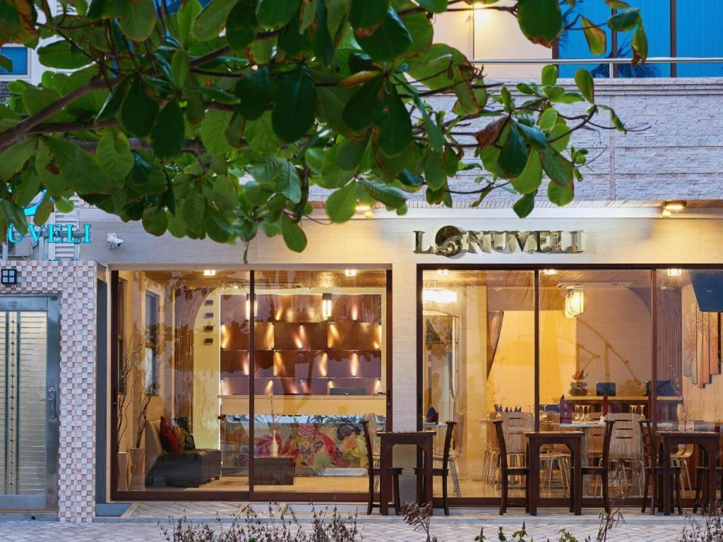 Lonuveli Hotel Хулхумале Екстериор снимка