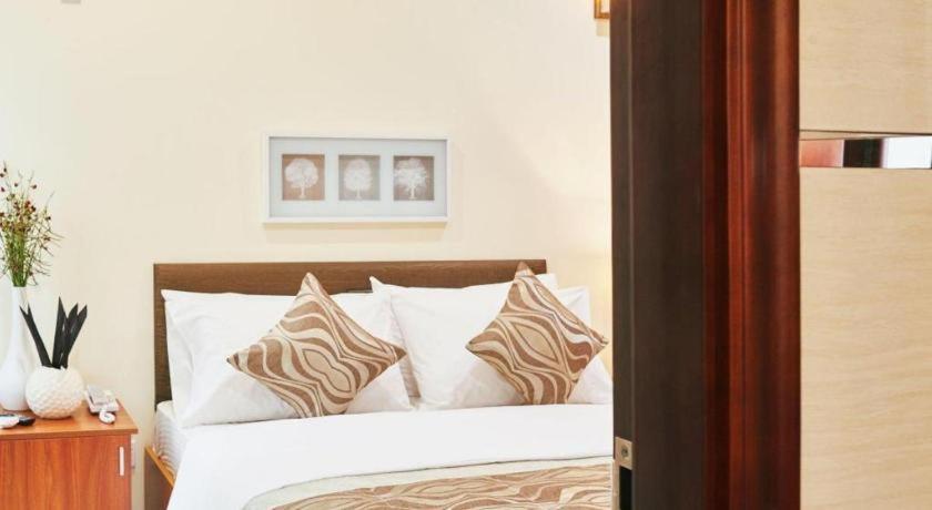 Lonuveli Hotel Хулхумале Екстериор снимка